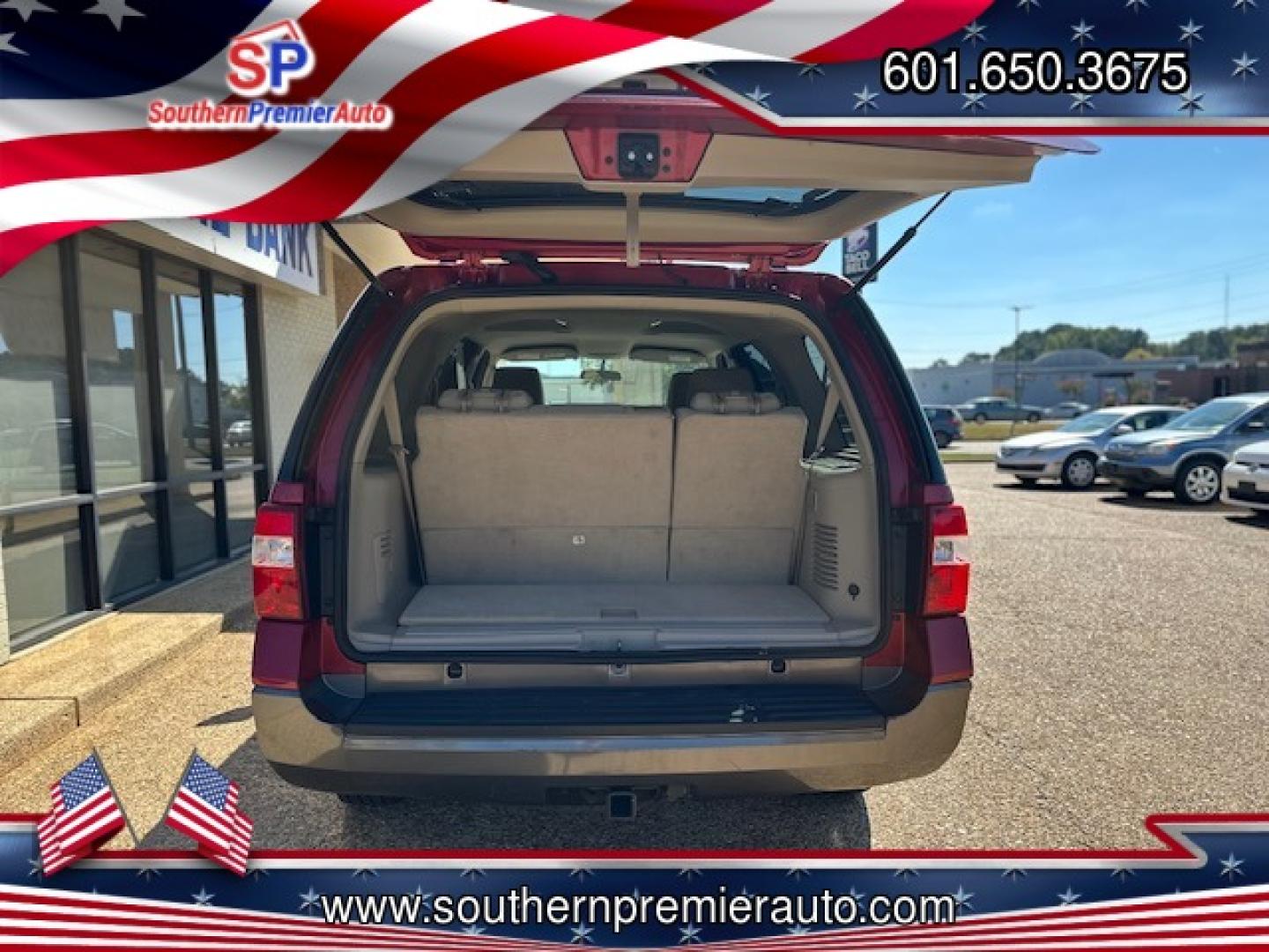 2007 RED FORD EXPEDITION XLT (1FMFU15537L) , located at 922 W. Beacon St., Philadelphia, MS, 39350, (601) 650-3675, 32.770447, -89.127151 - Photo#19