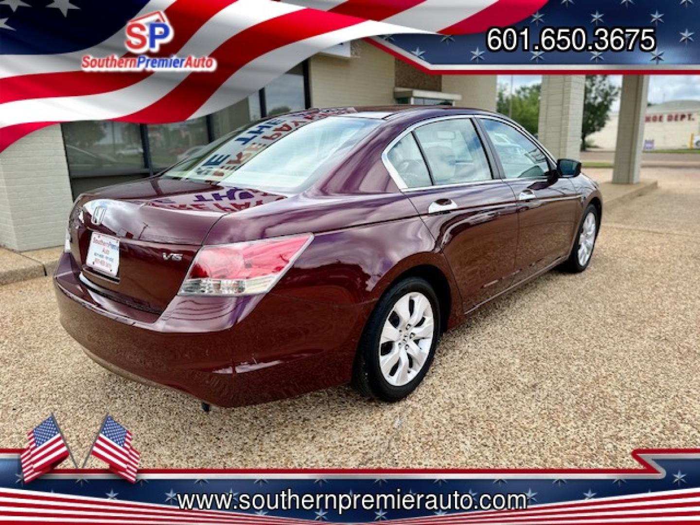 2008 MAROON /Tan HONDA ACCORD EX-L (1HGCP36858A) , located at 922 W. Beacon St., Philadelphia, MS, 39350, (601) 650-3675, 32.770447, -89.127151 - WHY CHOOSE SOUTHERN PREMIER AUTO? Complimentary Warranty ? Complimentary Oil Changes ? - Photo#5