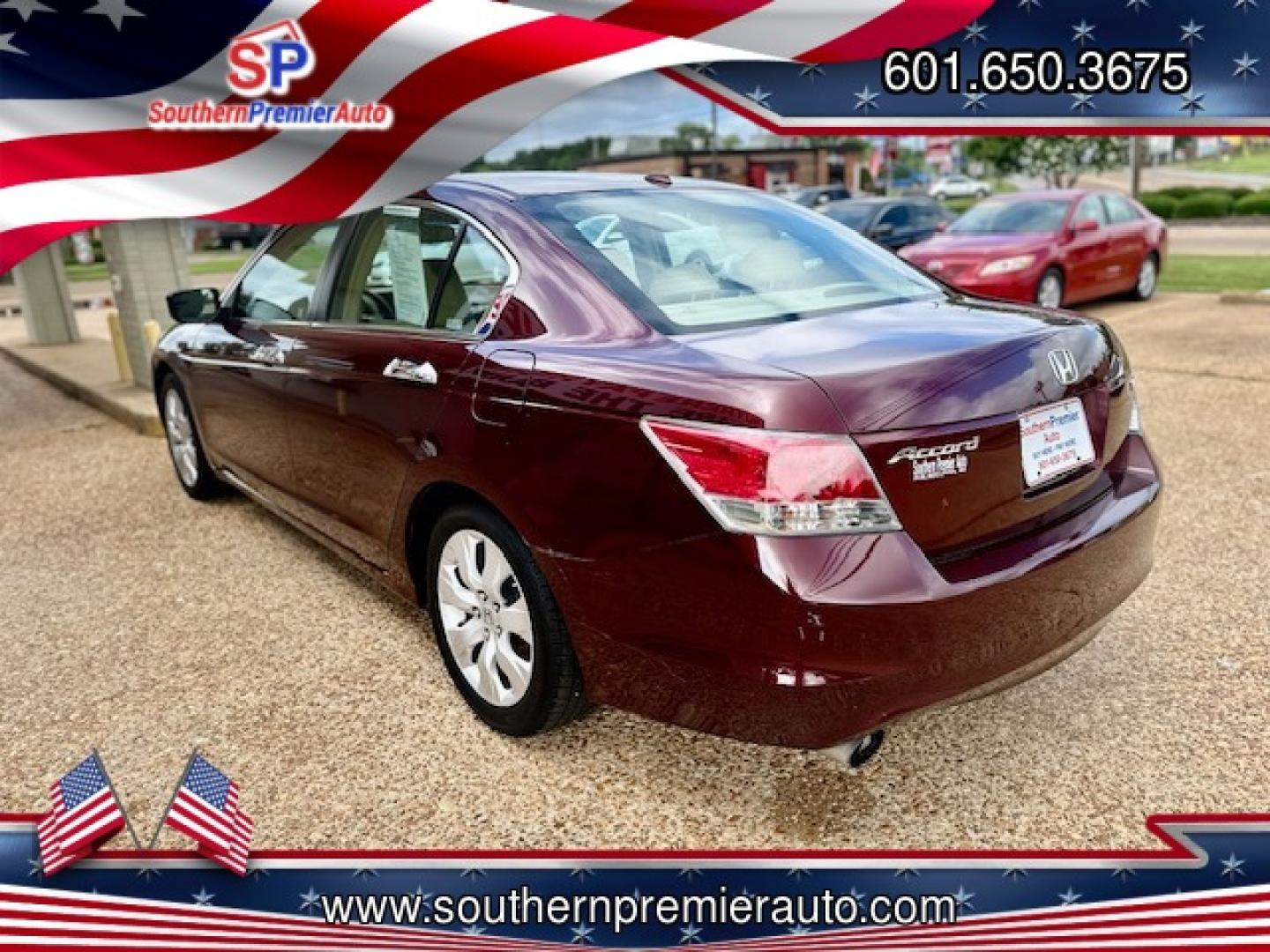 2008 MAROON /Tan HONDA ACCORD EX-L (1HGCP36858A) , located at 922 W. Beacon St., Philadelphia, MS, 39350, (601) 650-3675, 32.770447, -89.127151 - WHY CHOOSE SOUTHERN PREMIER AUTO? Complimentary Warranty ? Complimentary Oil Changes ? - Photo#3