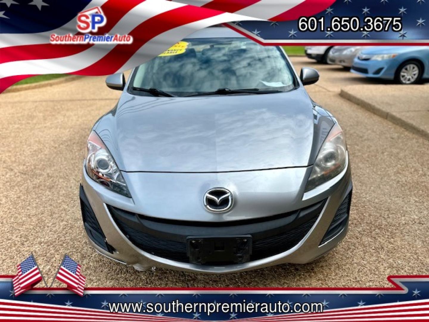 2011 SILVER MAZDA MAZDA3 I SPORT (JM1BL1UF7B1) , located at 922 W. Beacon St., Philadelphia, MS, 39350, (601) 650-3675, 32.770447, -89.127151 - Photo#1