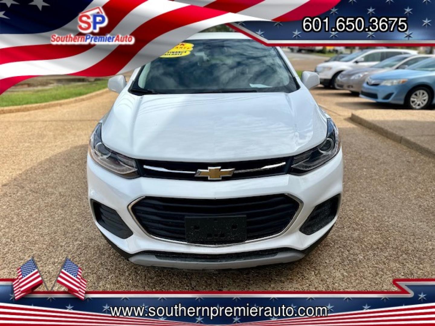 2018 WHITE CHEVROLET TRAX 1LT (KL7CJLSB9JB) , located at 922 W. Beacon St., Philadelphia, MS, 39350, (601) 650-3675, 32.770447, -89.127151 - Photo#1