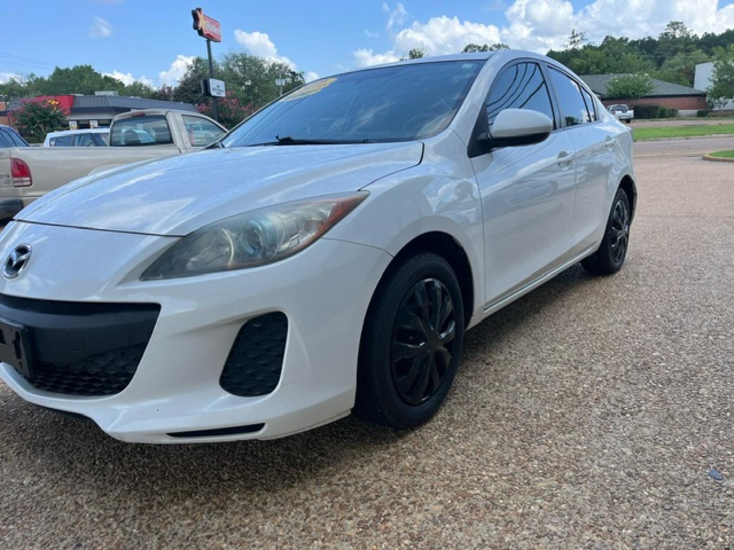 2013 WHITE /Black leather MAZDA MAZDA3 I SPORT W/SKY I-sport (JM1BL1U73D1) with an 2.0L L4 DOHC 16V engine, 5-Speed Automatic Overdrive transmission, located at 922 W. Beacon St., Philadelphia, MS, 39350, (601) 650-3675, 32.770447, -89.127151 - Title: 2013 Mazda MAZDA 3 Year: 2013 Make: Mazda Transmission: 5- Speed automatic overdrive Model: MAZDA3 Engine: 2.0L L4 DOHC 16V Body: SEDAN 4-DR Drive Type: FWD Mpg City: 28 Mpg: 30 Trim: I- Sport - Photo#2