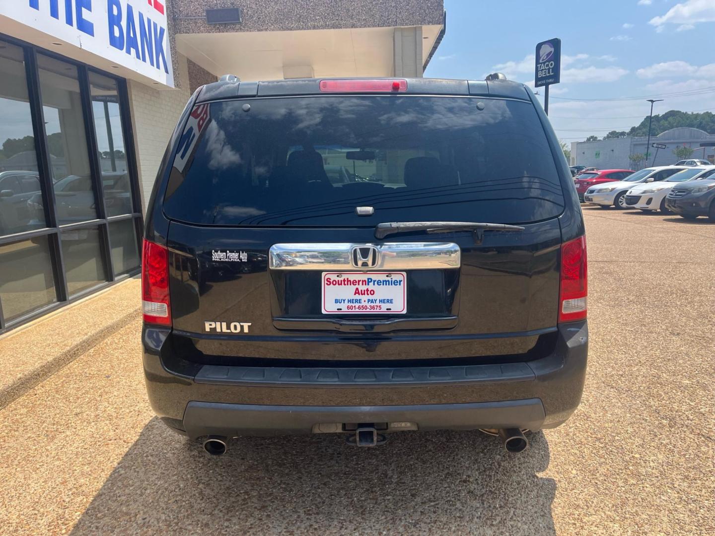 2009 BLACK HONDA PILOT EXL EXL (5FNYF38509B) with an 3.5L V6 SOHC 24V engine, 5-Speed Automatic Overdrive transmission, located at 922 W. Beacon St., Philadelphia, MS, 39350, (601) 650-3675, 32.770447, -89.127151 - Title: 2009 Honda Pilot EX-L Year: 2009 Make: Honda Model: Pilot Engine: 3.5L V6 SOHC 24V Body: SPORT UTILITY 4-DR Transmission: 5-Speed Automatic Overdrive Drive Type: FWD Mpg City: 17 Mpg: 23 Trim: EX-L - Photo#3