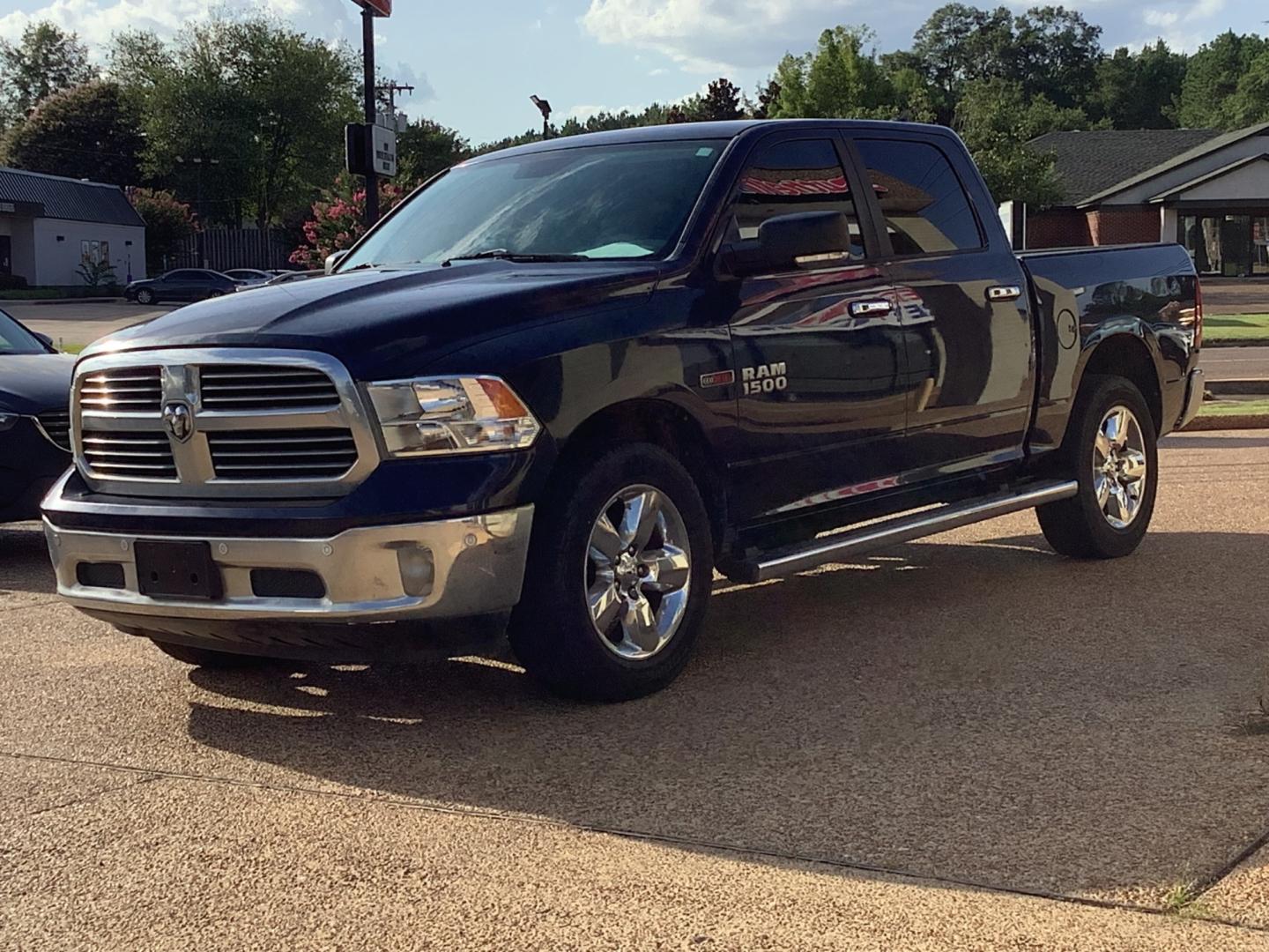 2015 BLUE /Grey RAM 1500 SLT; BIG HORN; (1C6RR7LM5FS) with an 3.0L engine, located at 922 W. Beacon St., Philadelphia, MS, 39350, (601) 650-3675, 32.770447, -89.127151 - 2015 RAM 1500 SLT Crew Cab SWB 4WD Year:2015 Make:RAM Model:1500 Engine:3.0L V6 DIESEL Body:CREW CAB PICKUP 4-DR Transmission:6-Speed Automatic Drive Type:4WD Mpg City:16 Mpg:23 Trim:SLT Crew Cab SWB Complimentary Warranty! Complimentary Oil Changes ! - Photo#1