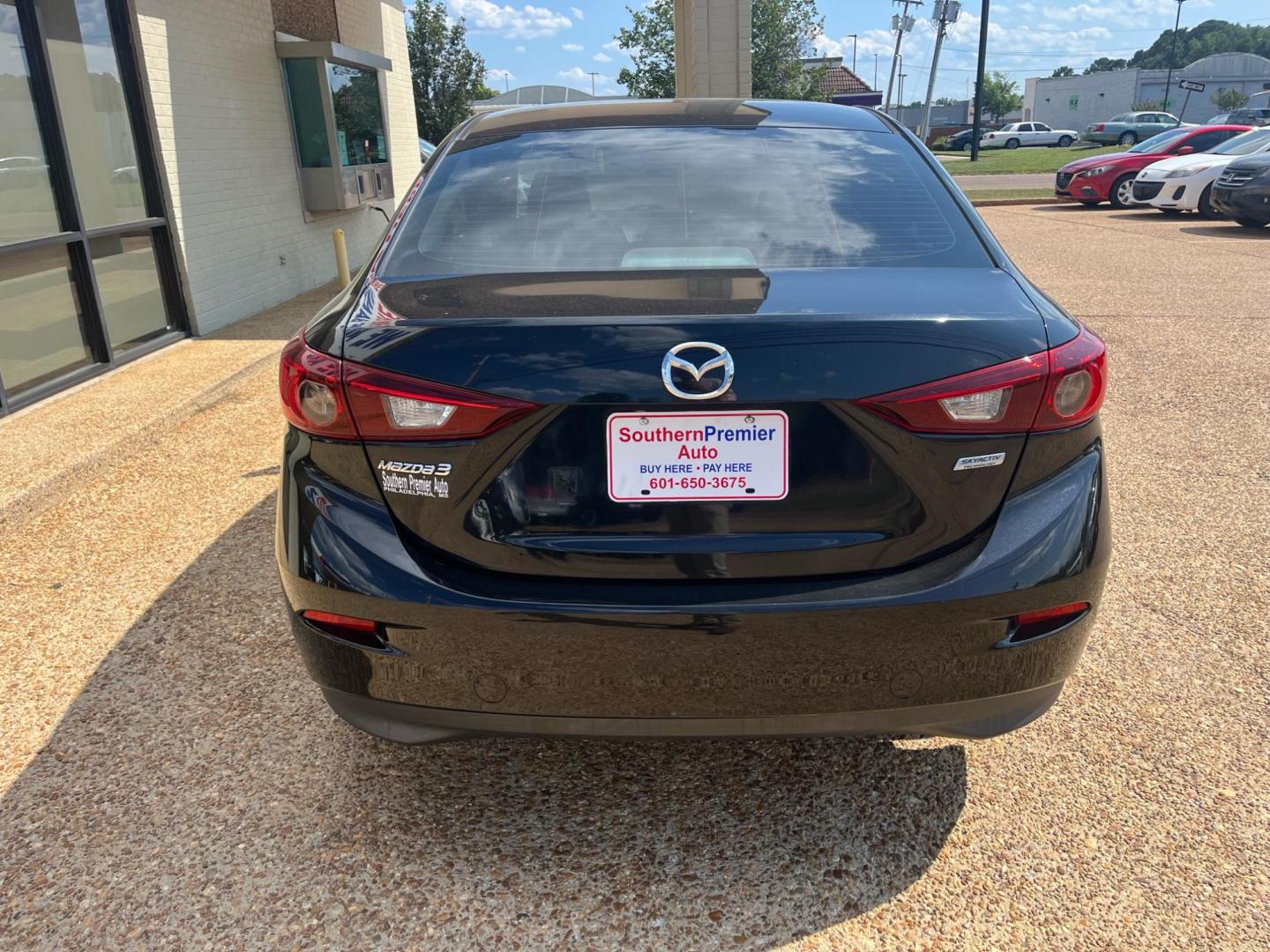 2015 BLACK /Black MAZDA MAZDA3 I SPORT W/SKY I-Sport AT (3MZBM1U72FM) with an 2.0L L4 DOHC 16V engine, 6-Speed Automatic transmission, located at 922 W. Beacon St., Philadelphia, MS, 39350, (601) 650-3675, 32.770447, -89.127151 - Title: 2015 Mazda MAZDA3 i Sport AT Year: 2015 Make: Mazda Model: MAZDA3 Engine: 2.0L L4 DOHC 16V Body: SEDAN 4-DR Transmission: 6-Speed Automatic Drive Type: FWD Mpg City: 30 Mpg: 41 Trim: i Sport AT - Photo#3