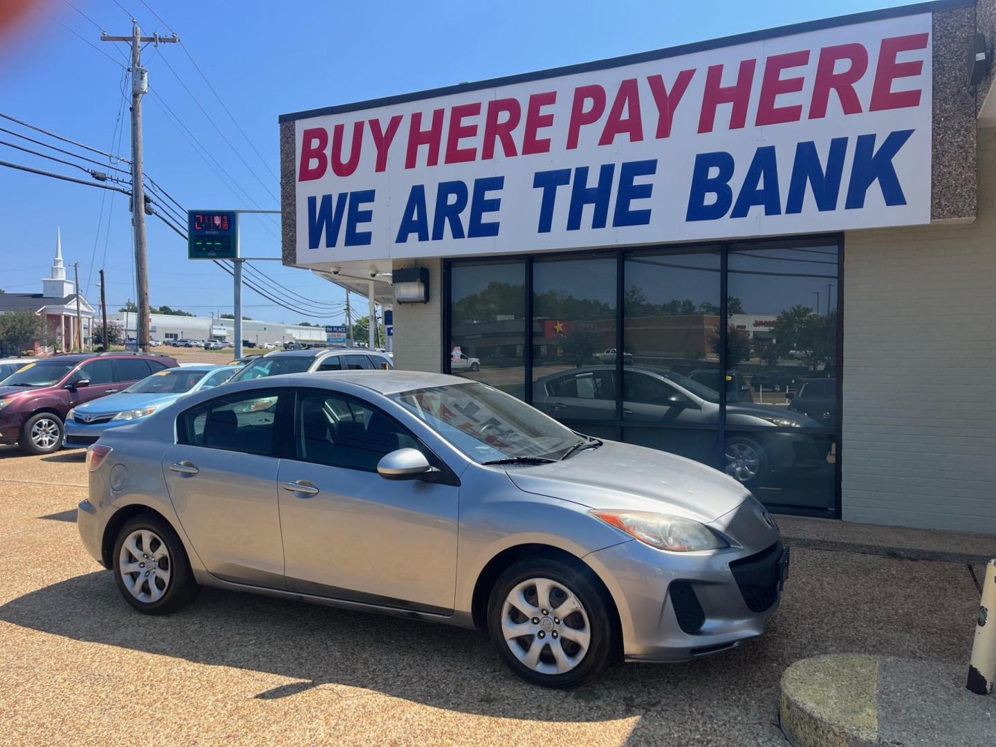 2013 GRAY MAZDA MAZDA3 I SV Sport (JM1BL1TF6D1) with an 2.0L L4 DOHC 16V engine, 6-Speed Automatic transmission, located at 922 W. Beacon St., Philadelphia, MS, 39350, (601) 650-3675, 32.770447, -89.127151 - Title: 2013 Mazda MAZDA3 I SV Year: 2013 Make: Mazda Model: MAZDA3 Engine: 2.0L L4 DOHC 16V Body: SEDAN 4-DR Transmission: 6-Speed Automatic Drive Type: FWD Mpg City: 25 Mpg: 33 Trim: I SV MT - Photo#0