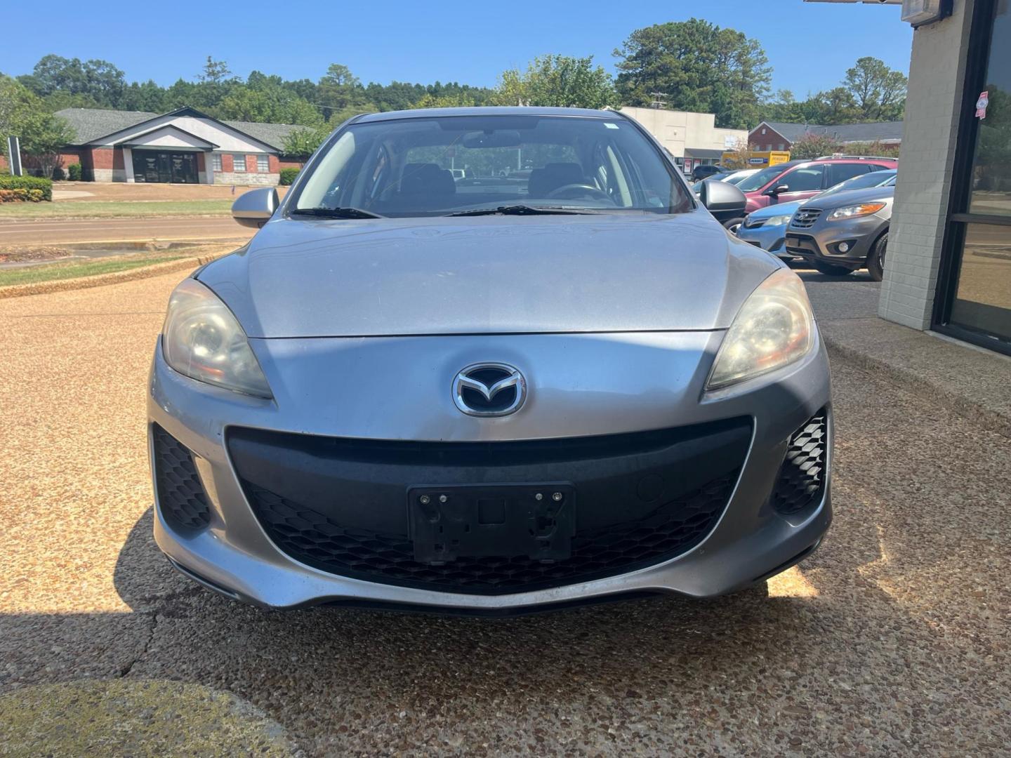 2013 GRAY MAZDA MAZDA3 I SV Sport (JM1BL1TF6D1) with an 2.0L L4 DOHC 16V engine, 6-Speed Automatic transmission, located at 922 W. Beacon St., Philadelphia, MS, 39350, (601) 650-3675, 32.770447, -89.127151 - Title: 2013 Mazda MAZDA3 I SV Year: 2013 Make: Mazda Model: MAZDA3 Engine: 2.0L L4 DOHC 16V Body: SEDAN 4-DR Transmission: 6-Speed Automatic Drive Type: FWD Mpg City: 25 Mpg: 33 Trim: I SV MT - Photo#2