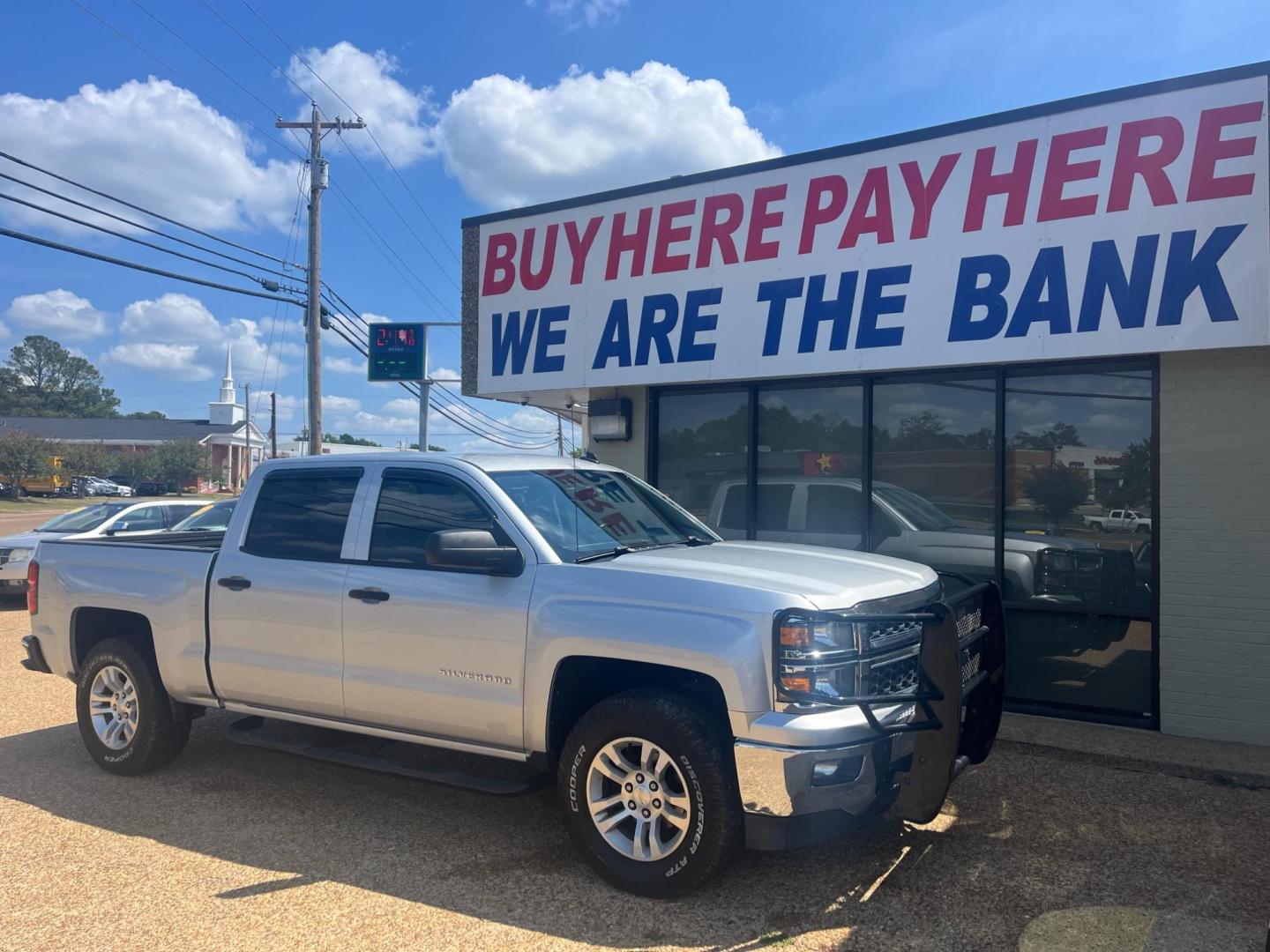 2014 SILVER /Black CHEVROLET SILVERADO LT LT (3GCPCREC5EG) with an 5.3L V8 OHV 16V engine, 6-Speed Automatic transmission, located at 922 W. Beacon St., Philadelphia, MS, 39350, (601) 650-3675, 32.770447, -89.127151 - Title: 2014 Chevrolet Silverado 1500 LT Year: 2014 Make: Chevrolet Model: Silverado 1500 Engine: 4.8L V8 OHV 16V Body: CREW CAB PICKUP Transmission: 6-Speed Automatic Drive Type: RWD Mpg City: 18 Mpg: 24 Trim: LT - Photo#0