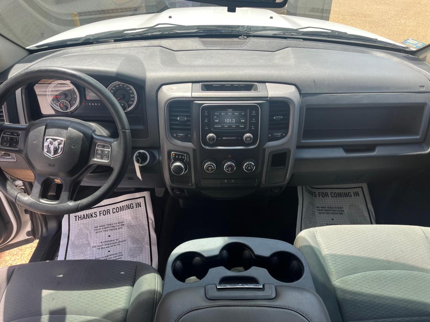 2015 WHITE /Black RAM 1500 EXPRESS; ST; TR tradesman (1C6RR6KG5FS) with an 3.6L V6 DOHC 24V engine, 6-Speed Automatic transmission, located at 922 W. Beacon St., Philadelphia, MS, 39350, (601) 650-3675, 32.770447, -89.127151 - Title: 2015 RAM 1500 Tradesman Year: 2015 Make: RAM Model: 1500 Engine: 3.6L V6 DOHC 24V FFV Body: CREW CAB PICKUP 4-DR Transmission: 6-Speed Automatic Drive Type: RWD Mpg City: 17 Mpg: 25 Trim: Tradesman - Photo#4