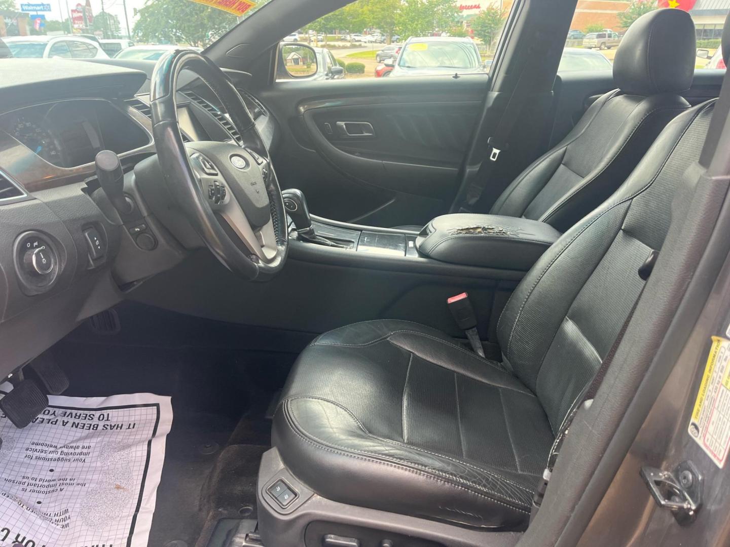 2013 GRAY /Black leather FORD TAURUS LIMITED Limited (1FAHP2F83DG) with an 3.5L V6 DOHC 24V engine, 6-Speed Automatic transmission, located at 922 W. Beacon St., Philadelphia, MS, 39350, (601) 650-3675, 32.770447, -89.127151 - Title: 2013 Ford Taurus Limited Year: 2013 Make: Ford Model: Taurus Engine: 3.5L V6 DOHC 24V Body: SEDAN 4-DR Transmission: 6-Speed Automatic Drive Type: FWD Mpg City: 19 Mpg: 29 Trim: Limited - Photo#5