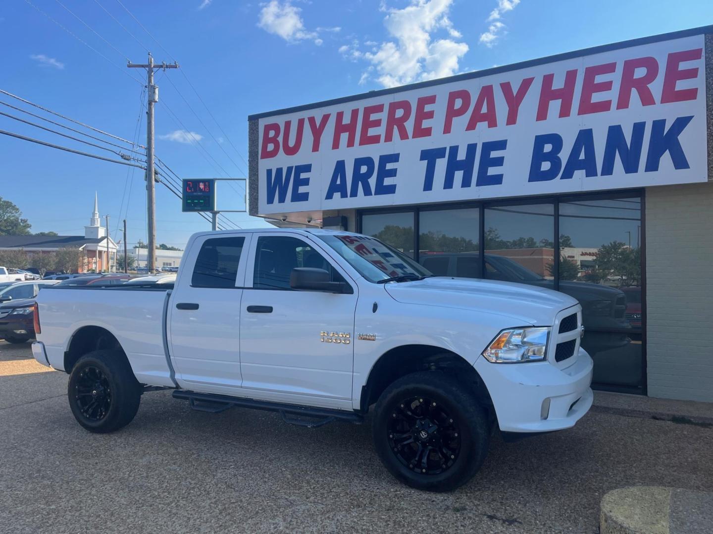 2015 WHITE /Grey RAM 1500 EXPRESS; TRADES tradesman (1C6RR7FT9FS) with an 5.7L V8 OHV 16V engine, 6-Speed Automatic transmission, located at 922 W. Beacon St., Philadelphia, MS, 39350, (601) 650-3675, 32.770447, -89.127151 - Title: 2015 RAM 1500 Tradesman 4WD Year: 2015 Make: RAM Model: 1500 Engine: 5.7L V8 OHV 16V Body: EXTENDED CAB PICKUP Transmission: 6-Speed Automatic Drive Type: 4WD Mpg City: 16 Mpg: 23 Trim: Tradesman 4WD - Photo#0