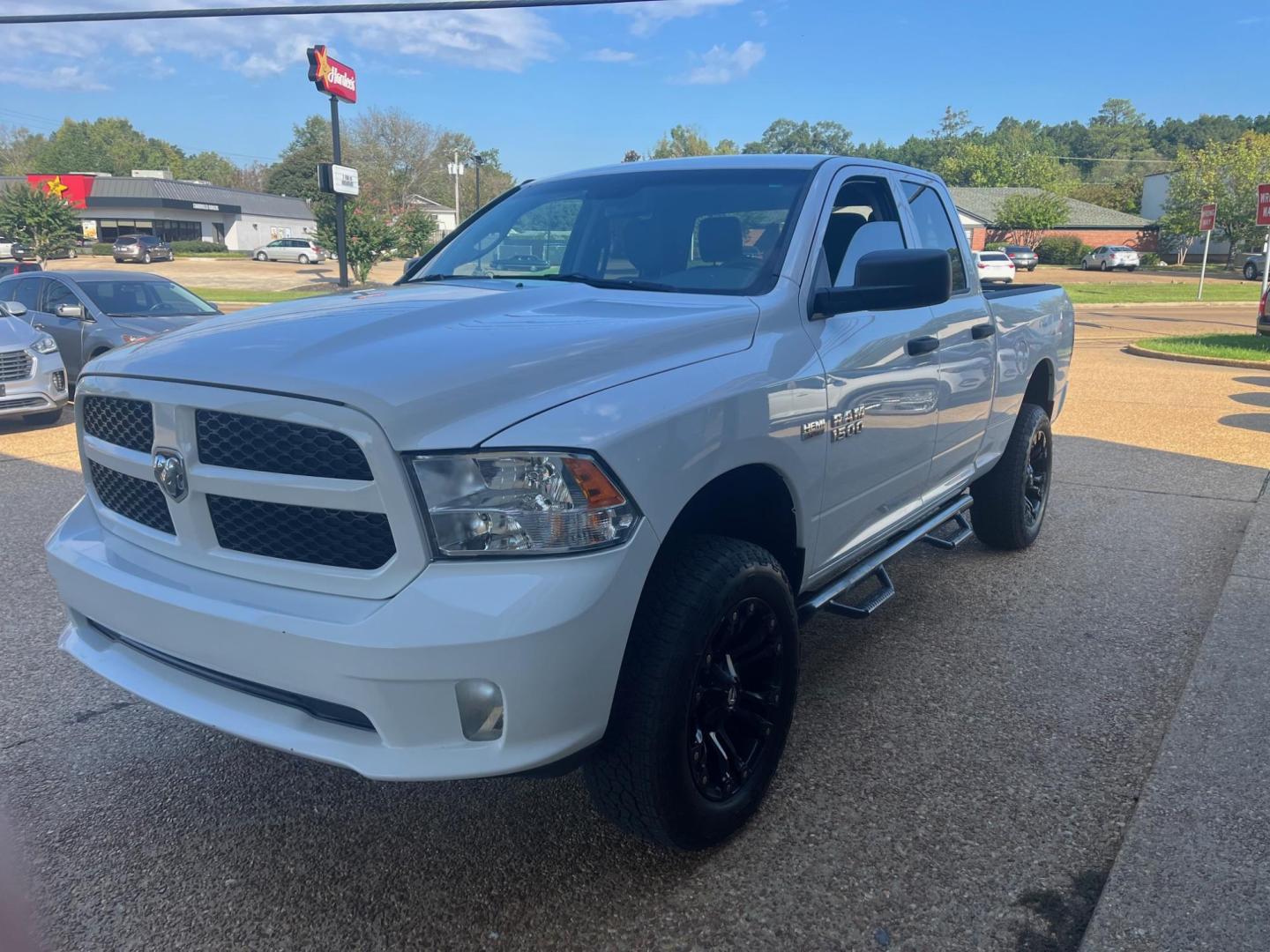 2015 WHITE /Grey RAM 1500 EXPRESS; TRADES tradesman (1C6RR7FT9FS) with an 5.7L V8 OHV 16V engine, 6-Speed Automatic transmission, located at 922 W. Beacon St., Philadelphia, MS, 39350, (601) 650-3675, 32.770447, -89.127151 - Title: 2015 RAM 1500 Tradesman 4WD Year: 2015 Make: RAM Model: 1500 Engine: 5.7L V8 OHV 16V Body: EXTENDED CAB PICKUP Transmission: 6-Speed Automatic Drive Type: 4WD Mpg City: 16 Mpg: 23 Trim: Tradesman 4WD - Photo#1