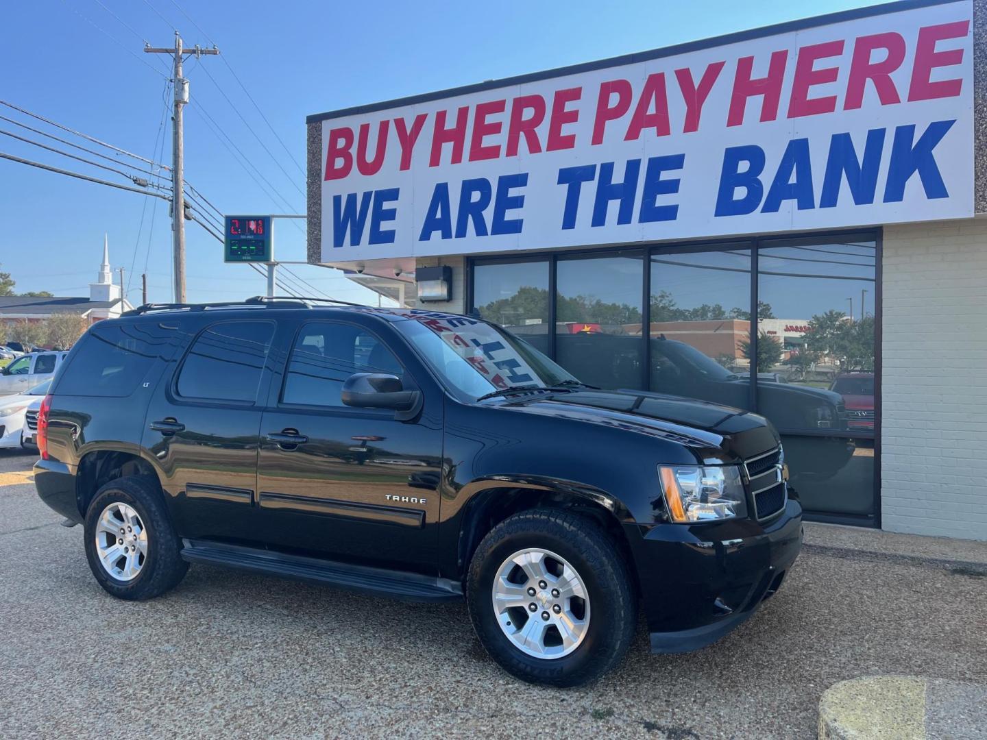 2012 BLACK /Tan leather CHEVROLET TAHOE LT LT (1GNSCBE07CR) with an 5.3L V8 OHV 16V FFV engine, 6-Speed Automatic transmission, located at 922 W. Beacon St., Philadelphia, MS, 39350, (601) 650-3675, 32.770447, -89.127151 - Title: 2012 Chevrolet Tahoe LT Year: 2012 Make: Chevrolet Model: Tahoe Engine: 5.3L V8 OHV 16V FFV Body: SPORT UTILITY 4-DR Transmission: 6-Speed Automatic Drive Type: RWD Mpg City: 15 Mpg: 21 Trim: LT - Photo#0