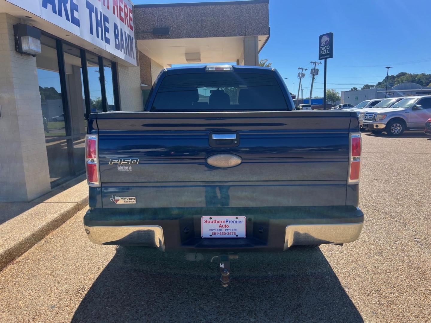 2012 BLUE FORD F-150 XL; PLATINUM; XL (1FTFW1CTXCF) with an 3.5L V6 TURBO engine, 6-Speed Automatic transmission, located at 922 W. Beacon St., Philadelphia, MS, 39350, (601) 650-3675, 32.770447, -89.127151 - Title: 2012 Ford F-150 Platinum Super Crew 6.5-ft. Bed Year: 2012 Make: Ford Model: F-150 Engine: 3.5L V6 TURBO Body: CREW CAB PICKUP 4-DR Transmission: 6-Speed Automatic Drive Type: RWD Mpg City: 16 Mpg: 22 Trim: Platinum Super Crew 6.5-ft. Bed - Photo#3