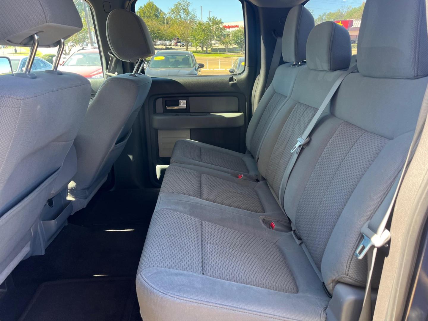 2012 BLUE FORD F-150 XL; PLATINUM; XL (1FTFW1CTXCF) with an 3.5L V6 TURBO engine, 6-Speed Automatic transmission, located at 922 W. Beacon St., Philadelphia, MS, 39350, (601) 650-3675, 32.770447, -89.127151 - Title: 2012 Ford F-150 Platinum Super Crew 6.5-ft. Bed Year: 2012 Make: Ford Model: F-150 Engine: 3.5L V6 TURBO Body: CREW CAB PICKUP 4-DR Transmission: 6-Speed Automatic Drive Type: RWD Mpg City: 16 Mpg: 22 Trim: Platinum Super Crew 6.5-ft. Bed - Photo#8